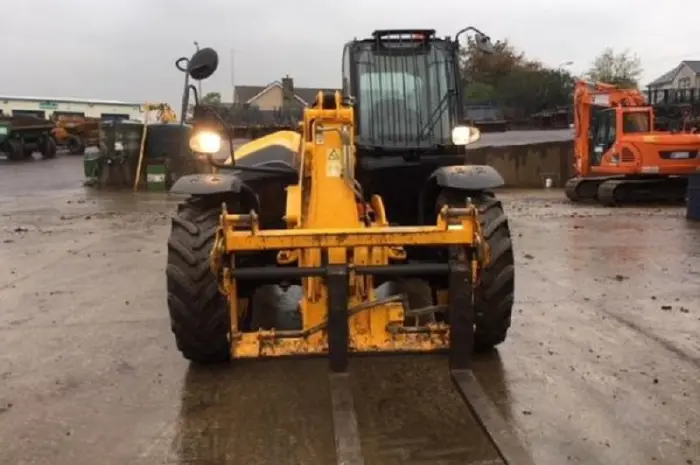 Телескопічний погрузчик JCB 535-95 в Києві- фото № 4