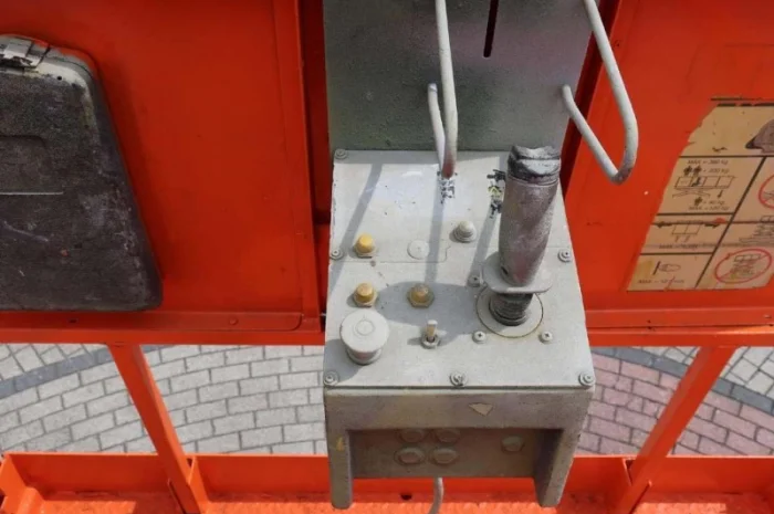 Ножничный подъемник JLG 4069LE в Украине- фото № 4