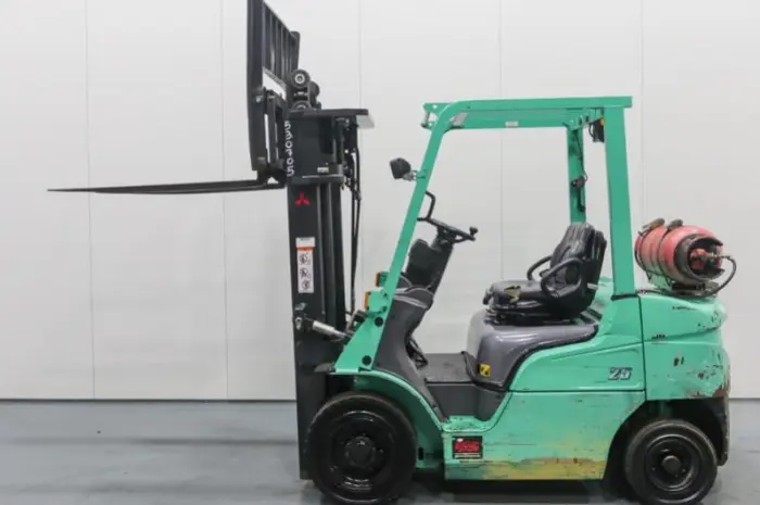 Вилочный погрузчик Mitsubishi FG25NT- фото № 3