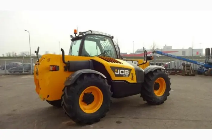 Телескопический погрузчик JCB 541- 70 T4I IIIB- фото № 3