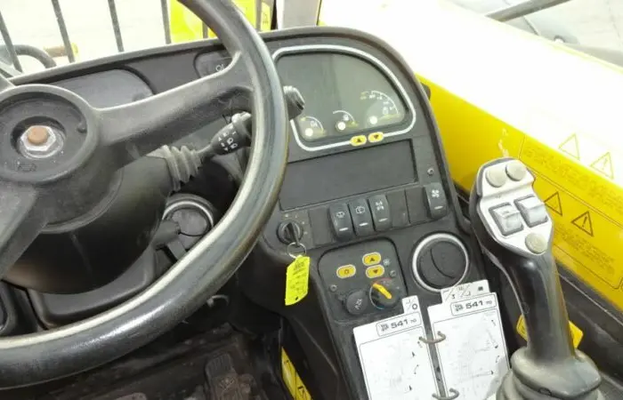 Телескопический погрузчик JCB 541- 70 T4I IIIB- фото № 8