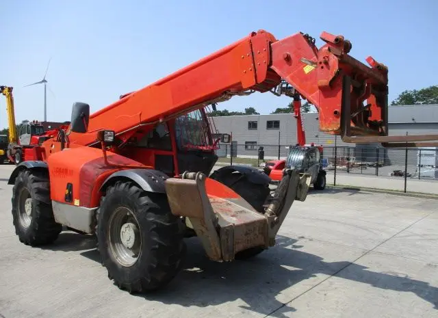 Телескопічний погрузчик JCB 535-140. Телескопічний погрузчик б/у- фото № 16