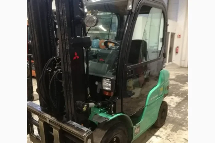 Газовый погрузчик Mitsubishi FG25N- фото № 1