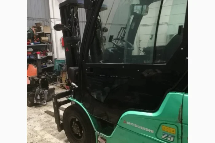 Газовый погрузчик Mitsubishi FG25N- фото № 6