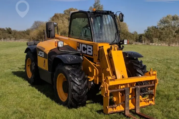 Телескопический погрузчик JCB 531-70. Телескопический погрузчик б/у- фото № 1