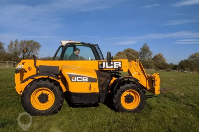Телескопический погрузчик JCB 531-70. Телескопический погрузчик б/у- фото № 3