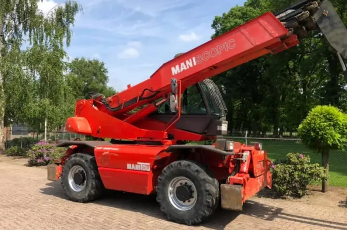Поворотный телескопический погрузчик Manitou MRT 2150- фото № 5