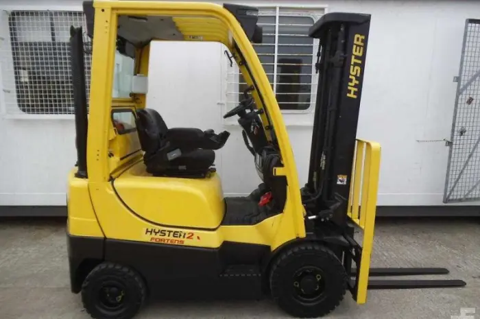 Вилочный погрузчик Hyster H2.0FTS 2008 года- фото № 1