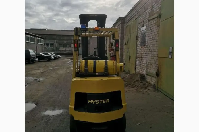 Вилочный погрузчик Hyster S3.50XM 2003 года- фото № 6