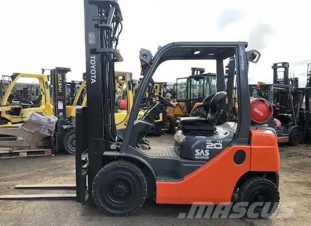 Спецтехника б/у. Вилочный погрузчик Toyota 02-8FGF20- фото № 1