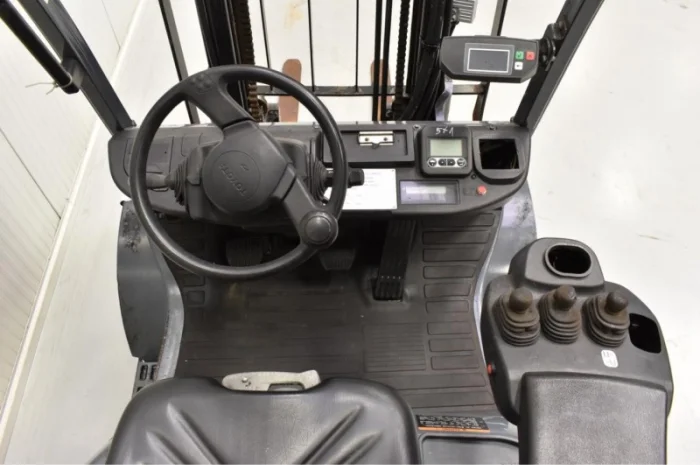 Вилочный погрузчик Toyota 02-8FGF25. Газовый погрузчик- фото № 6