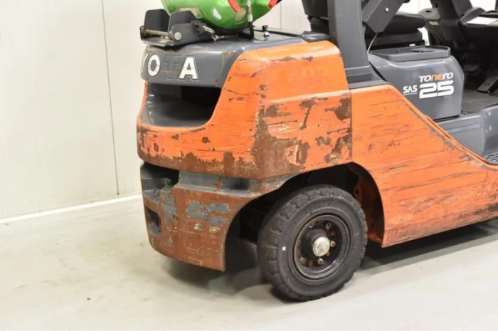 Вилочный погрузчик Toyota 02-8FGF25. Газовый погрузчик- фото № 7