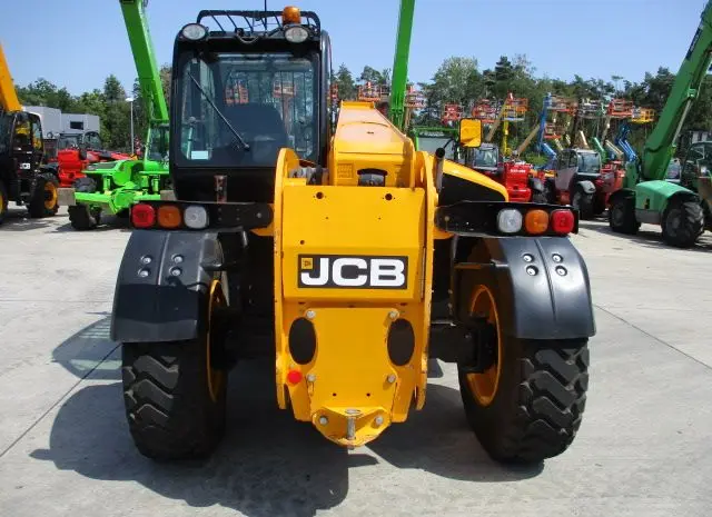 Телескопический погрузчик JCB 541-70 WasteMaster- фото № 4
