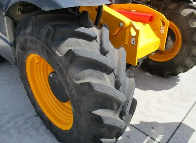 Телескопический погрузчик. Телескопический погрузчик JCB 535-95- фото № 2