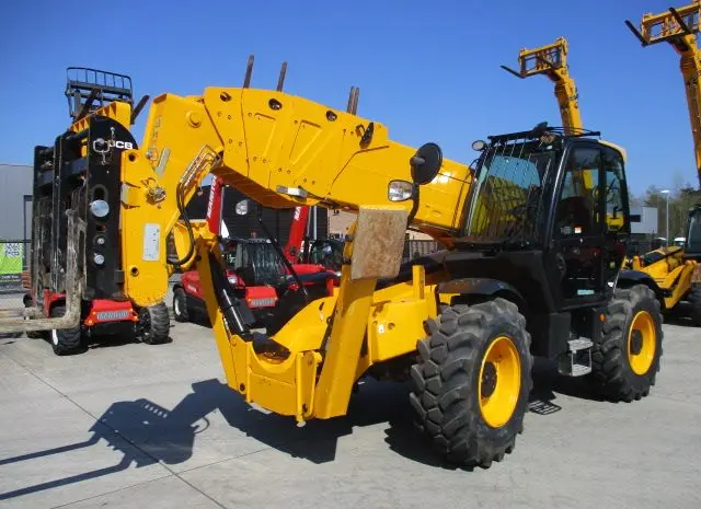 Телескопический погрузчик JCB 540-200. Спецтехника б/у- фото № 1