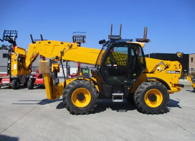 Телескопический погрузчик JCB 540-200. Спецтехника б/у- фото № 17