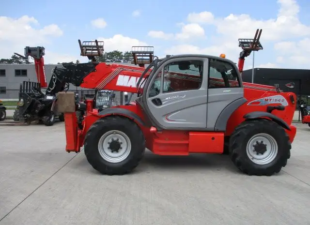 Телескопический погрузчик Manitou MT 1840. Спецтехника б/у- фото № 14