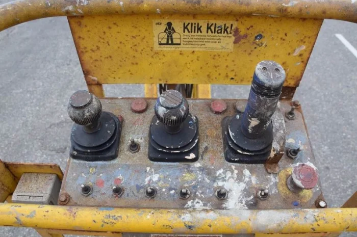 Коленчатый подъемник Haulotte HA16PXNT- фото № 6