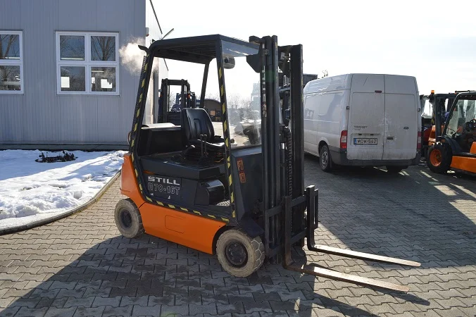 Вилочный погрузчик Still R70-16G- фото № 1