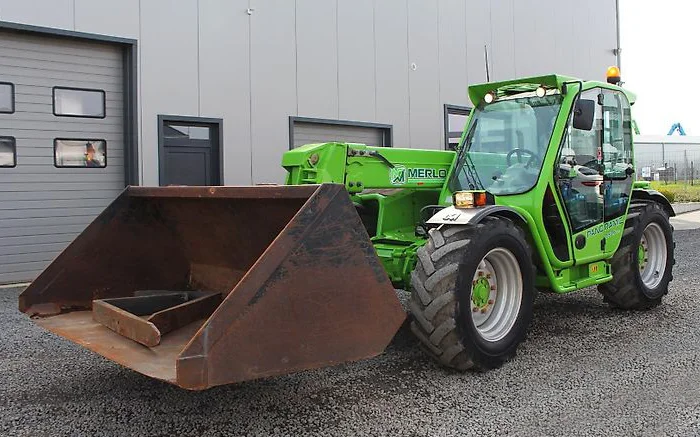 Продам Телескопічний навантажувач Merlo P32.6- фото № 1