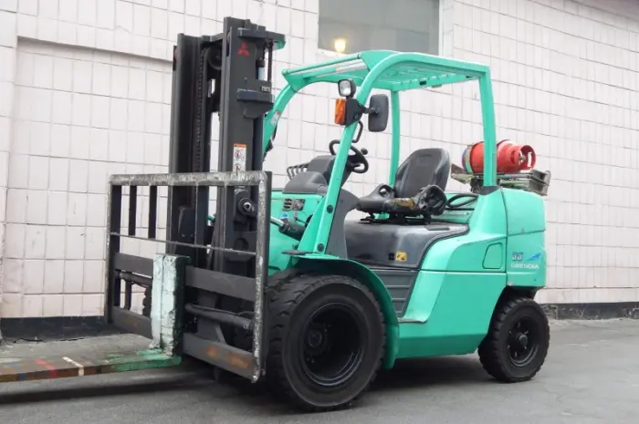 Вилочный погрузчик бу MITSUBISHI FG35N- фото № 1