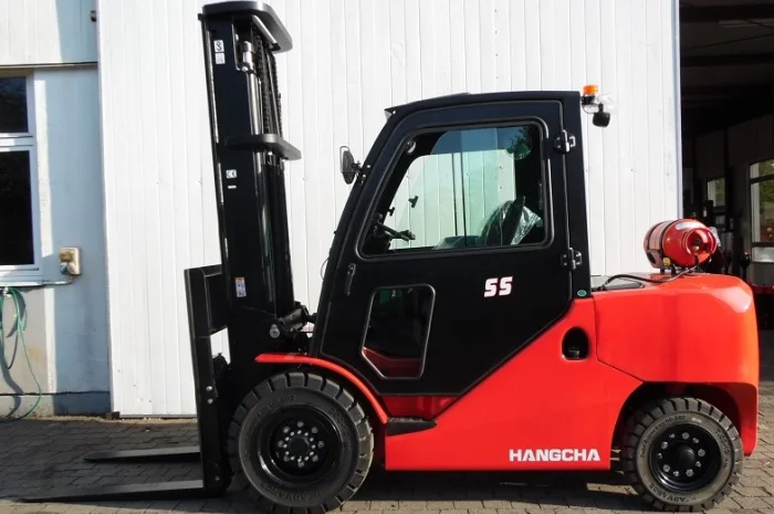 Навантажувач вилковий HC Hangcha 5.5т. 2019 року 131 мотогодин кабіна- фото № 2