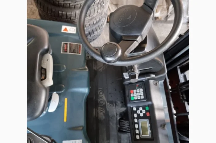 Вилковий електронавантажувач Toyota 8FBM20T 2016 року в наявності- фото № 8