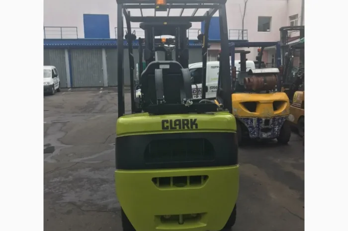 Новый газовый погрузчик 2т., Clark, двигатель Mitsubishi- фото № 7