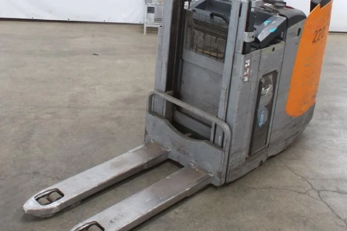 Самохідний електровізок штабелер Still 2т. з літій-іонної акб 2018 року- фото № 1