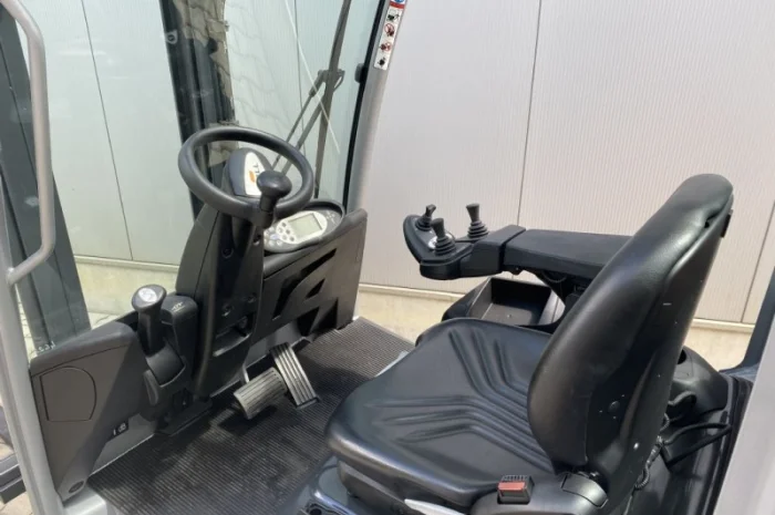 Вилковий навантажувач кара Still RX70-16T 2017 року 718мг як новий- фото № 3