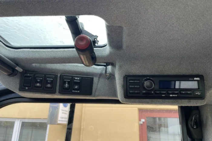 Вилковий навантажувач Toyota 06-8FGJ35F 2017 року кабіна з захватом- фото № 7