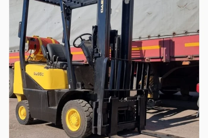 Вилочный погрузчик 2т. Daewoo вагонник в наличии газ- фото № 1