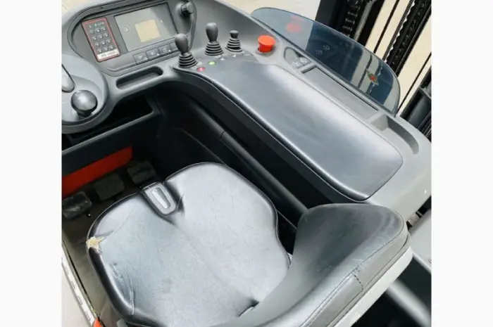 Штабелер-ричтрак Linde R20hd-01 2018 года 8 метров подъем 5528 моточасов- фото № 4