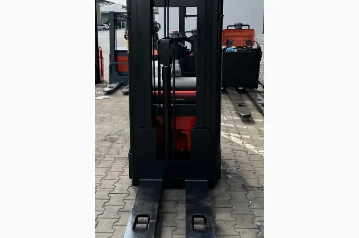 Электрический самоходный штабелер Manitou J16LITLL42SP 1132 ч. 2016г- фото № 1
