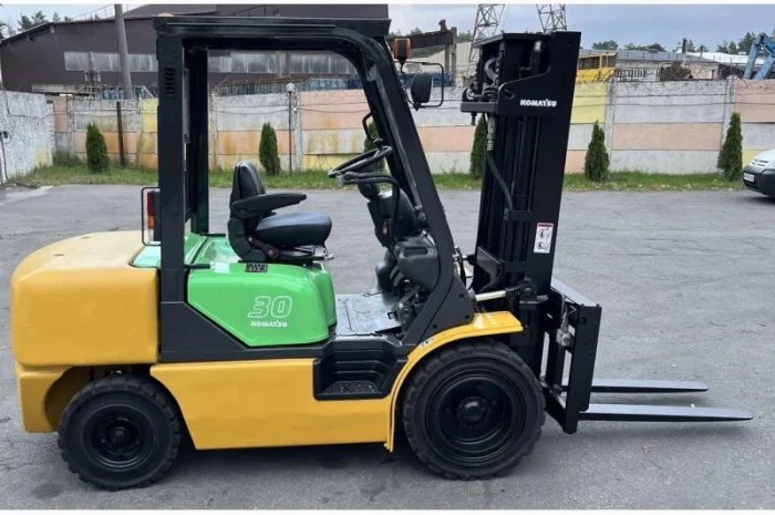 Вилковий дизельний навантажувач кара 3т. Komatsu FD30 вагоннік- фото № 5