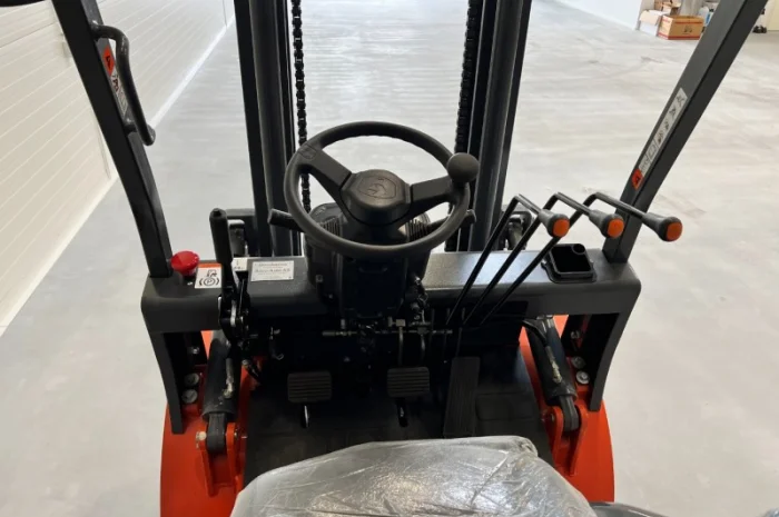 Новый дизельный погрузчик 2.5т. Goodsense FD25B-X3, 2500кг, 4 метра подъем- фото № 4