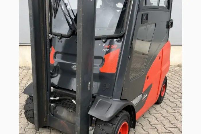 Вилочный погрузчик Linde H18T-02 2019 года кабина- фото № 13