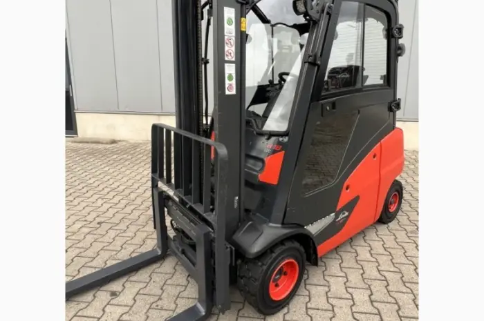 Вилочный погрузчик Linde H18T-02 2019 года кабина- фото № 5