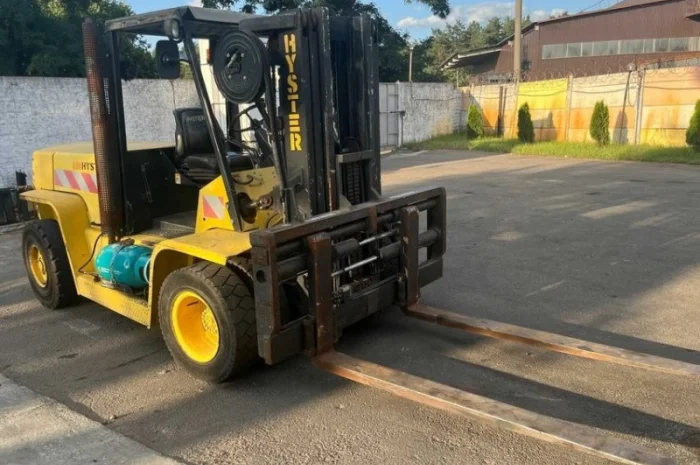 Вилочный погрузчик бу 6т. Hyster 4650 мм подъем 2200 мм габарит- фото № 1