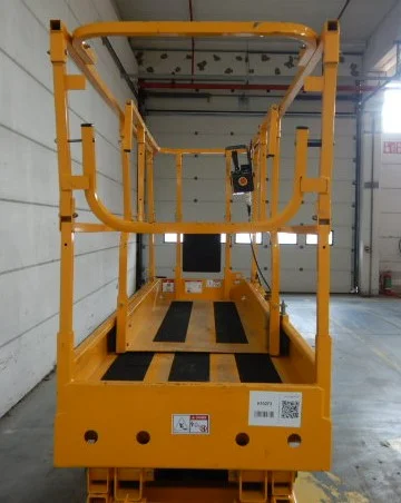 Ножничный подъемник Haulotte Compact 10N 2021 года 112 моточасов- фото № 7