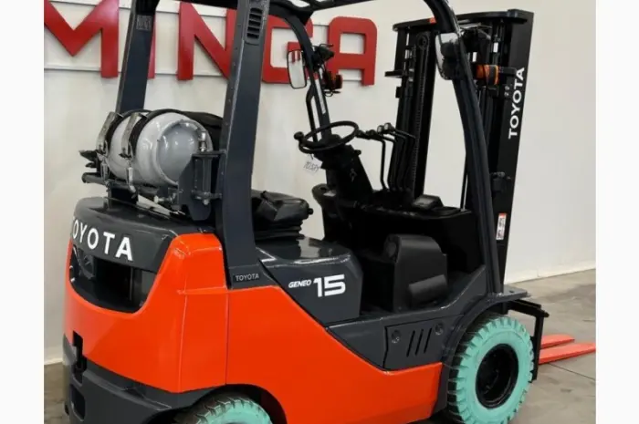 Навантажувач 1.5т. Toyota 02-8FG15 Японія газ/бензин 2017 года- фото № 4
