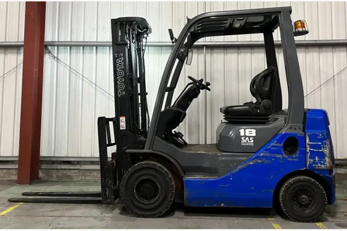 Вилковий навантажувач Toyota 02-8FDF18 дизель 2014 року 3000 мотогодин- фото № 2