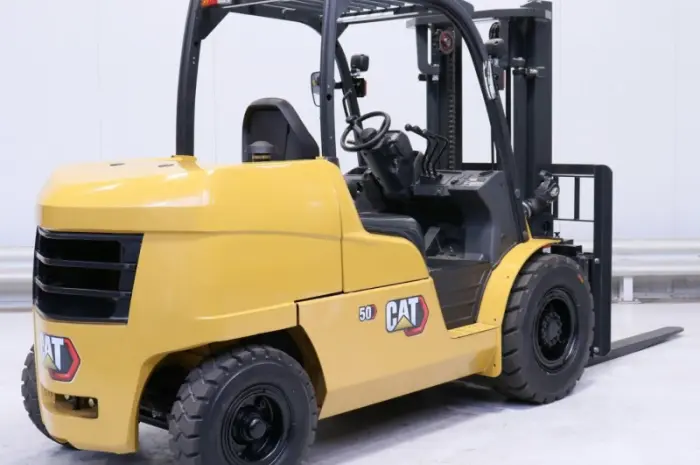 Новый дизельный погрузчик Caterpillar DP50NT 2022 года 1 моточас- фото № 4