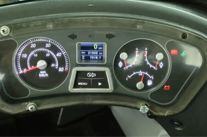 Дизельный погрузчик 8т. Hyundai 2014 года 7016 моточасов- фото № 3