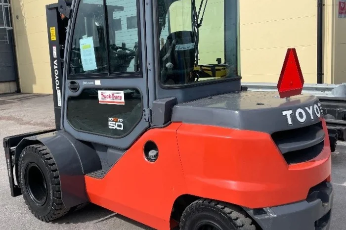 Дизельний навантажувач Toyota 40-8FD45N 2015 року 1200 мотогодин- фото № 4