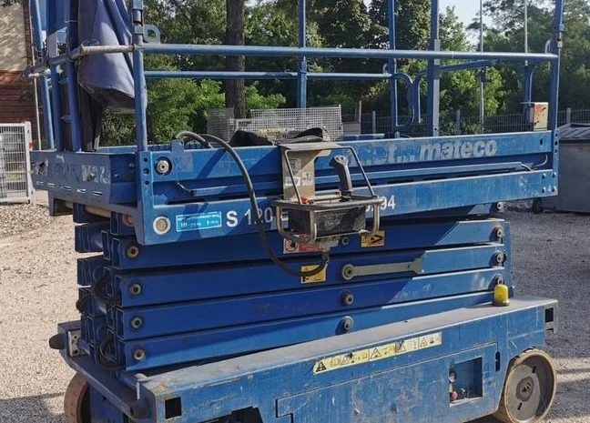 Ножичний підйомник Iteco IT 10122 2007 року 12 метрів робоча висота- фото № 2