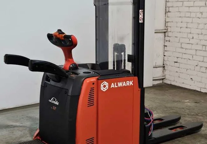 Поводковий штабелер Linde L12AP 2019 р. 756 мг 2924 мм підйом 1915мм габарит- фото № 2