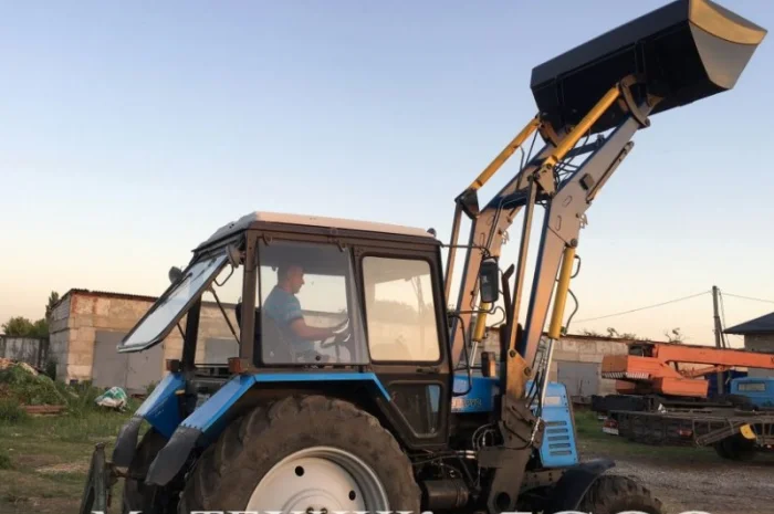 Быстросъёмный фронтальный погрузчик на МТЗ, ЮМЗ, Т-40 и другие- фото № 11