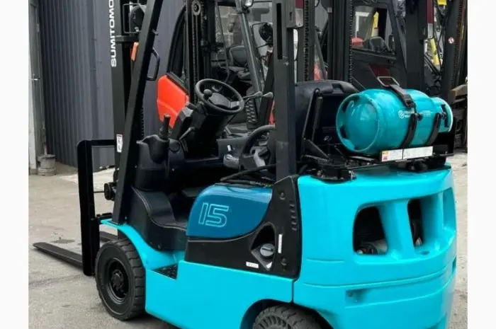 Вилочный погрузчик 1.5т. газ/бензин Sumitomo кара в наличии- фото № 3