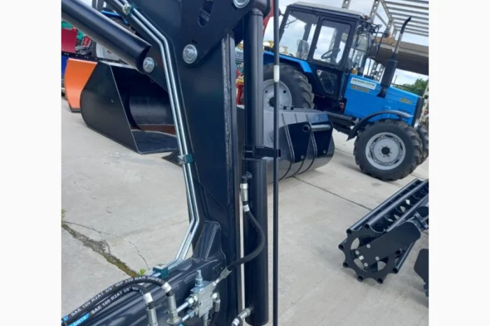 Навантажувач фронтальний Metal-Fach T229/2- фото № 9